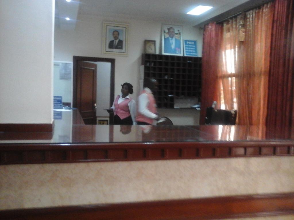 曼塞尔酒店 Yaoundé 外观 照片